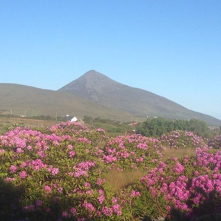 Bed and Breakfast Achill Water'S Edge Doogort Esterno foto