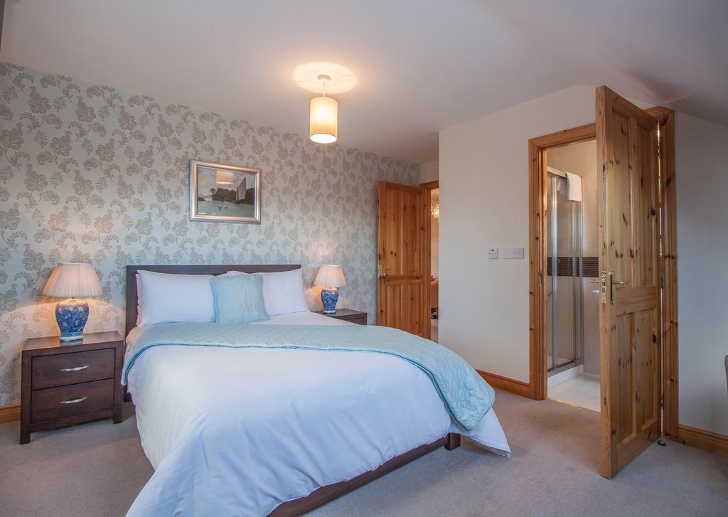 Bed and Breakfast Achill Water'S Edge Doogort Esterno foto
